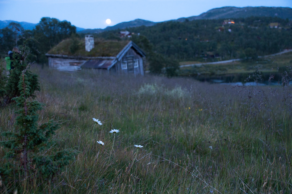 Skumring og måneskinn i Rauland