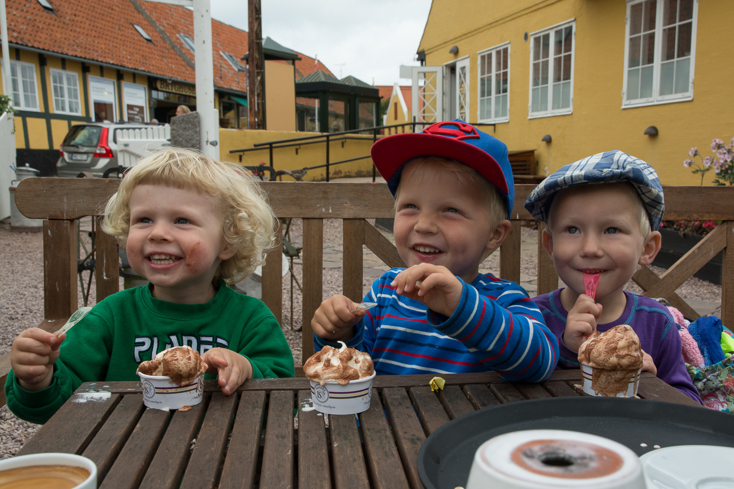 Amund, Aslak, Einar på Bornholm