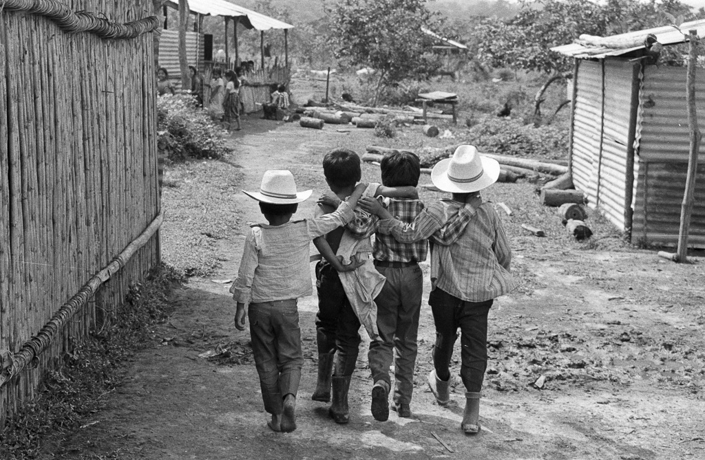 After school. Primavera del Ixcan, 1996